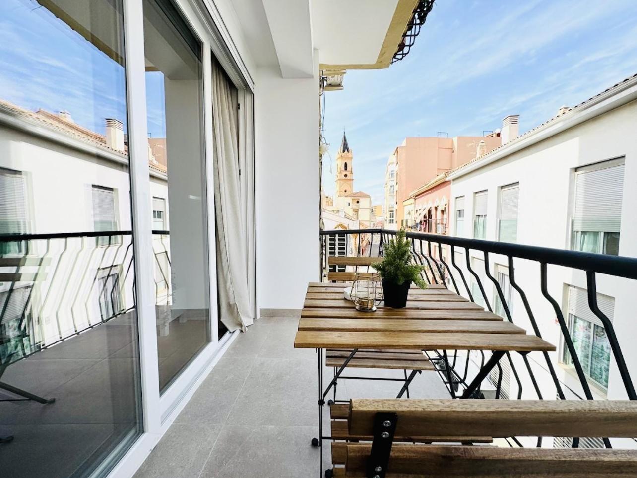 Family Apartment In The Malaga City Center Eksteriør billede