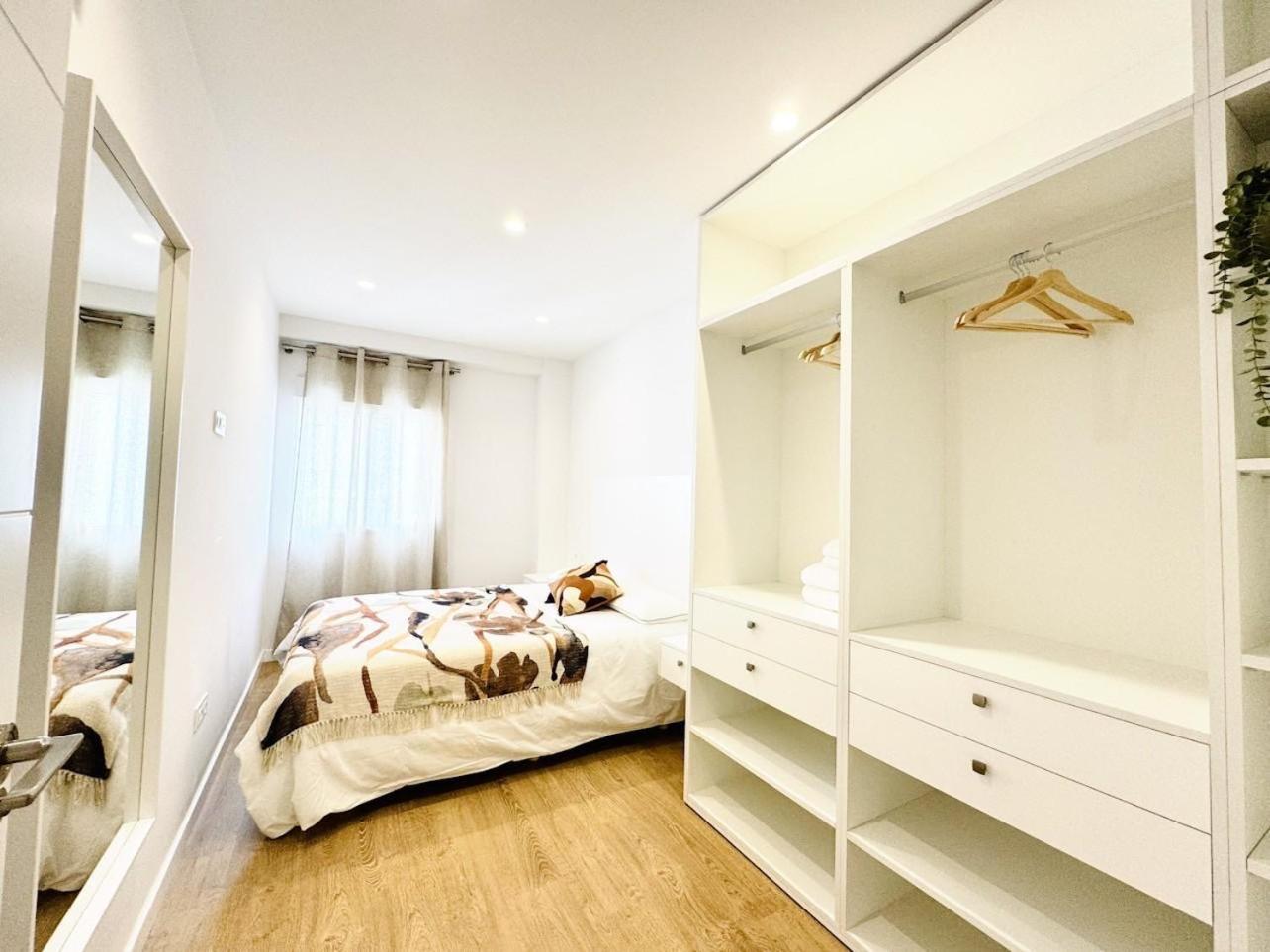 Family Apartment In The Malaga City Center Eksteriør billede