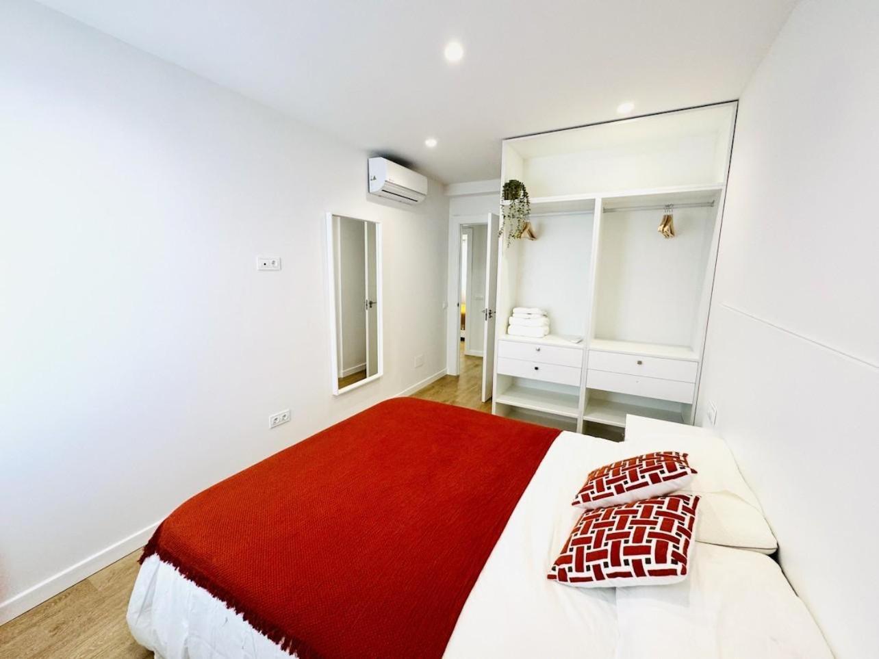 Family Apartment In The Malaga City Center Eksteriør billede