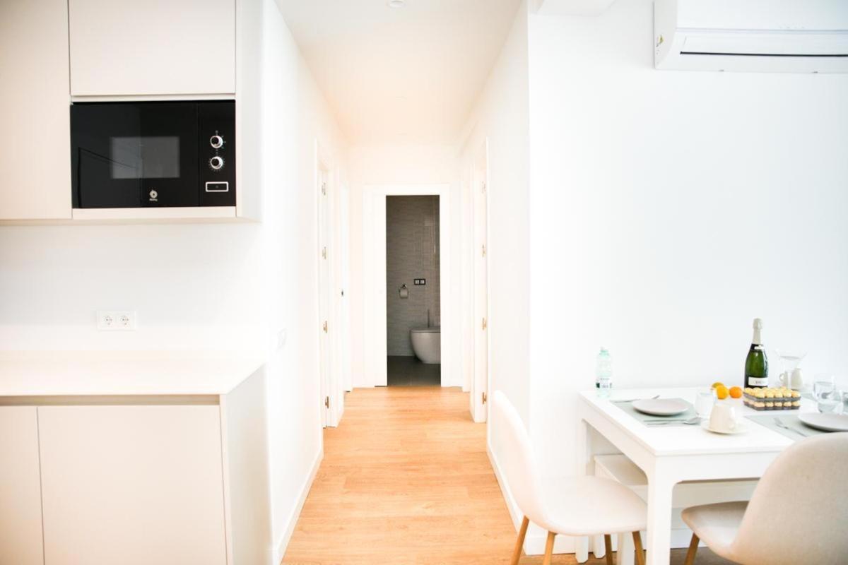 Family Apartment In The Malaga City Center Eksteriør billede